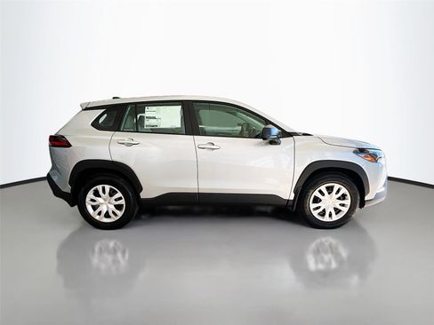 New 2026 Toyota Corolla Cross L image 33