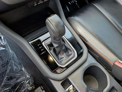 Used 2025 Subaru Forester Sport image 11