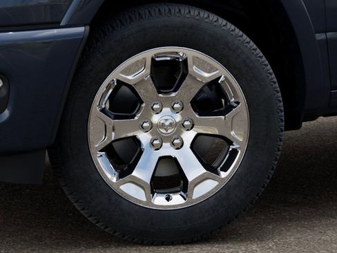 New 2026 RAM 1500 4x4 Crew Cab image 8