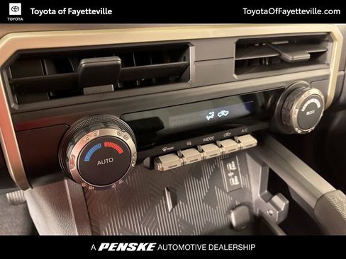 Certified 2025 Toyota Tacoma TRD Off-Road image 30