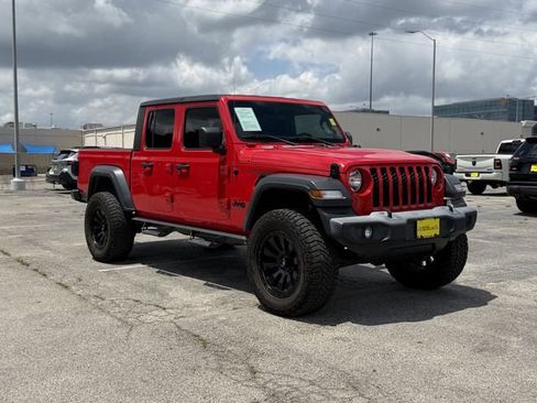 Used 2020 Jeep Gladiator Sport w/ Quick Order Package 24S AWD/4WD image 2