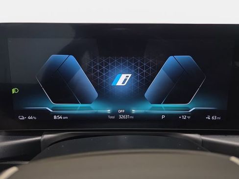 Certified 2023 BMW i4 eDrive35 w/ Premium Package image 16