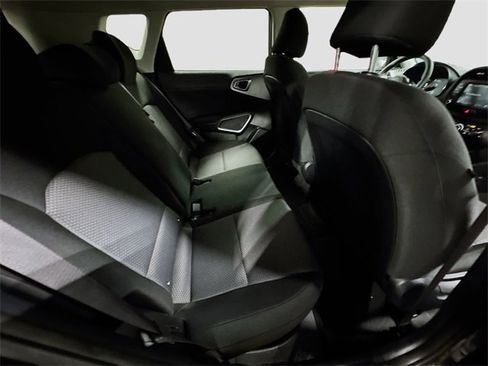 Used 2024 Kia Soul LX w/ Option Group 015 image 28