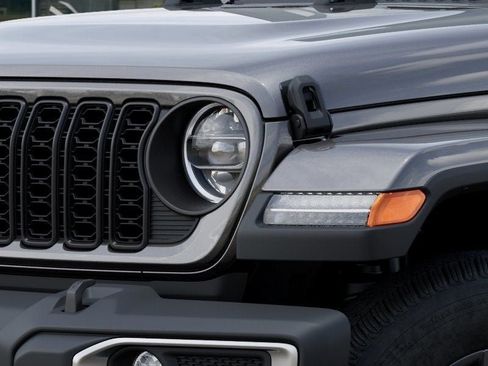 New 2026 Jeep Gladiator Sport AWD/4WD image 11