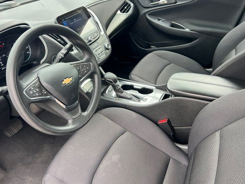 Used 2024 Chevrolet Malibu LT FWD image 7