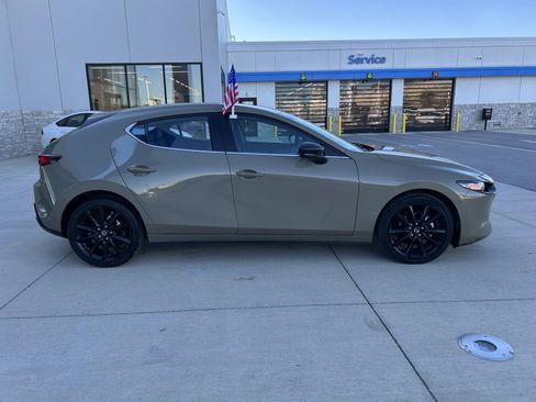 Used 2024 MAZDA MAZDA3 s image 6