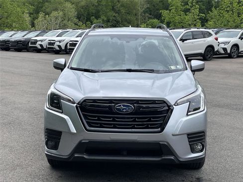 Certified 2023 Subaru Forester Premium AWD/4WD image 8