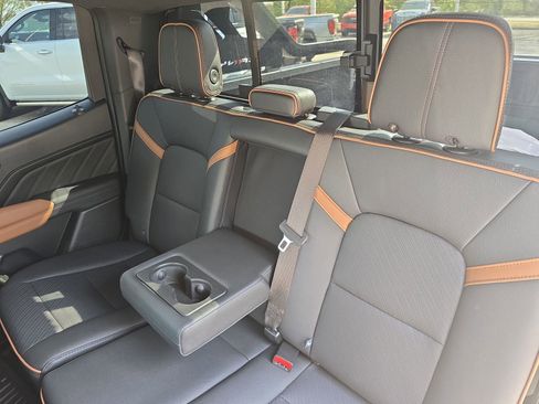 Used 2025 GMC Canyon AT4 w/ Nightfall Edition image 15