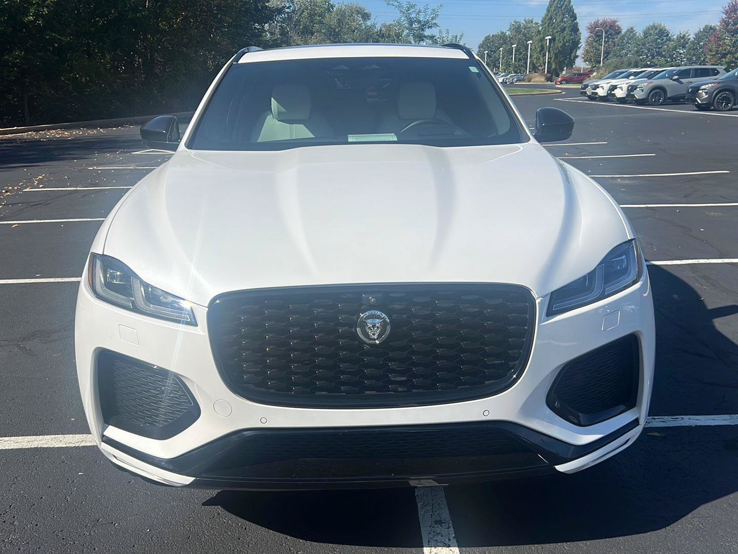 Certified 2026 Jaguar F-PACE R-Dynamic S AWD/4WD image 8