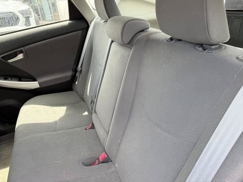 Used 2013 Toyota Prius Two FWD image 10