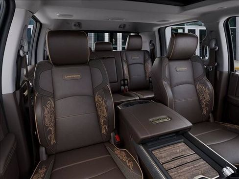 New 2026 RAM 2500 Limited AWD/4WD image 16