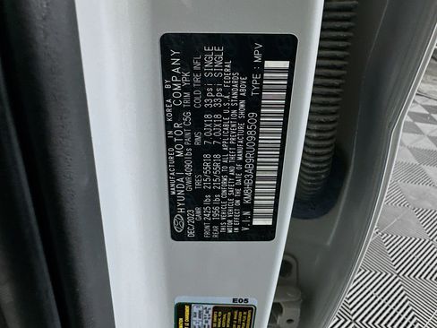 Used 2024 Hyundai Kona SEL FWD image 12