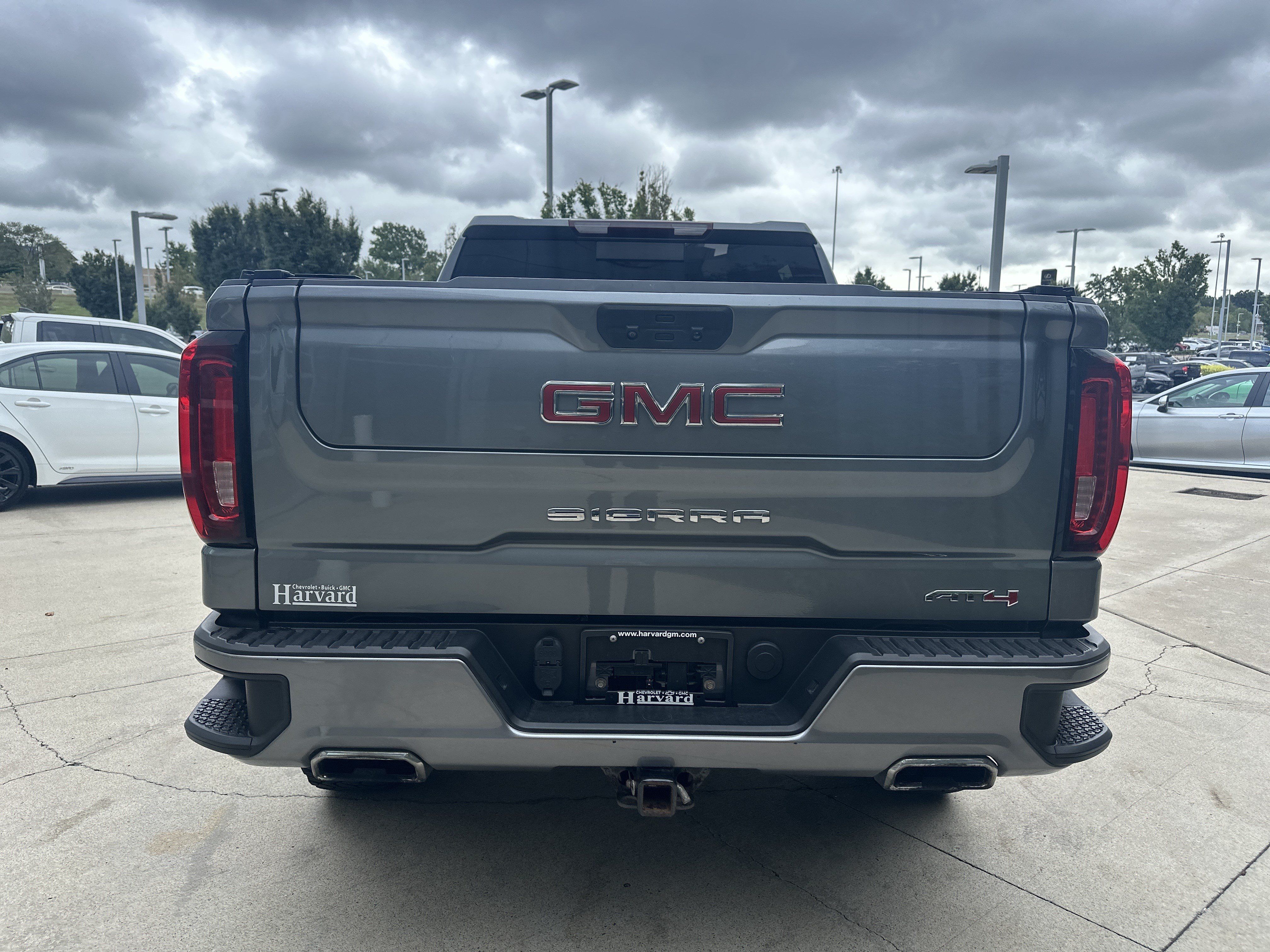 Used 2021 GMC Sierra 1500 AT4 w/ AT4 Preferred Package AWD/4WD image 8