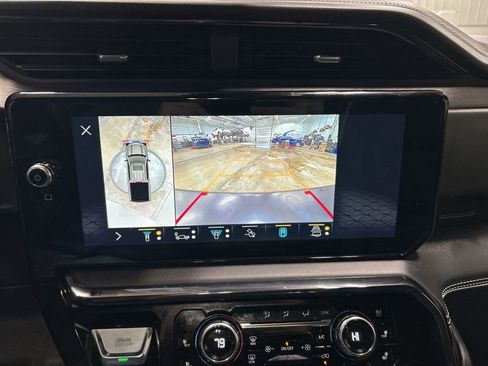 Used 2022 GMC Sierra 1500 AT4X image 21