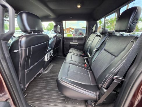 Used 2018 Ford F150 Lariat w/ Equipment Group 502A Luxury AWD/4WD image 13