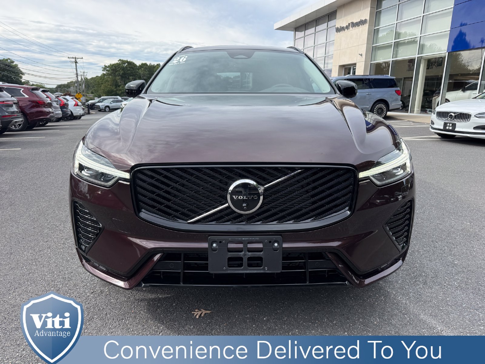 Used 2026 Volvo XC60 B5 Plus w/ Protection Package Premier AWD/4WD image 3