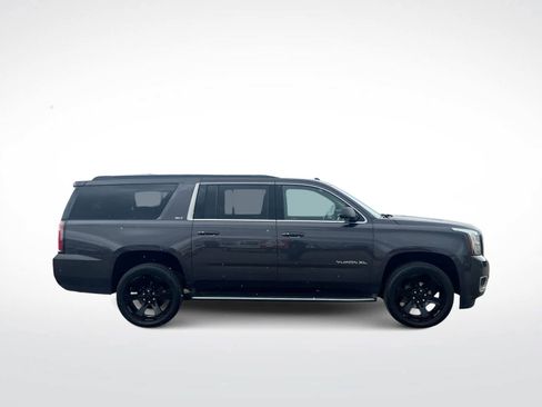 Used 2016 GMC Yukon XL SLT w/ Open Road Package image 9