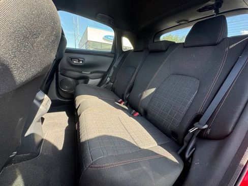 Used 2025 Honda HR-V Sport image 9