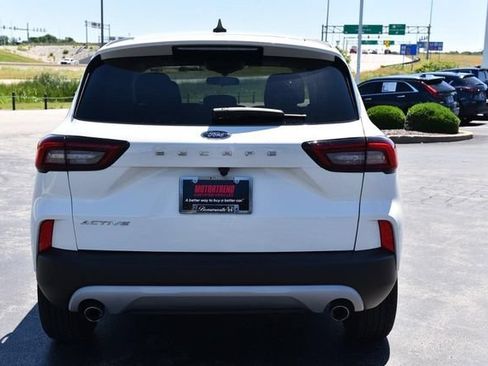 Used 2023 Ford Escape Active w/ Cold Weather Package FWD image 6