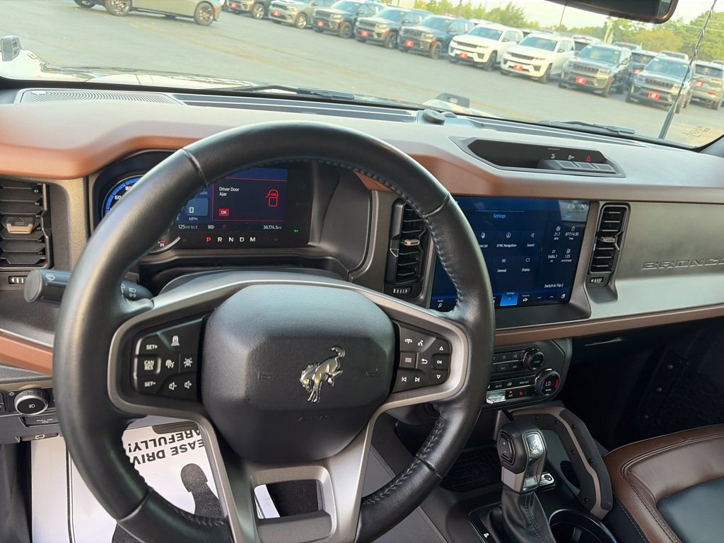Used 2024 Ford Bronco Outer Banks AWD/4WD image 16