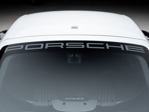 Used 2023 Porsche 718 Cayman GT4 RS w/ Weissach Package RWD image 34