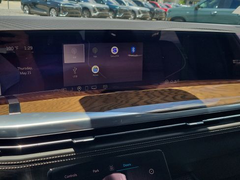 New 2026 Cadillac Escalade Platinum Sport AWD/4WD image 22