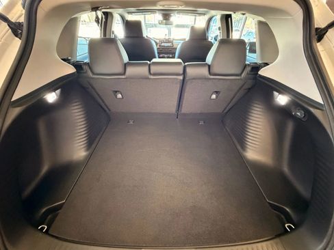 Used 2023 Honda HR-V EX-L image 17