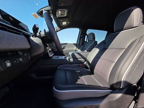 New 2026 GMC Sierra EV Elevation image 24