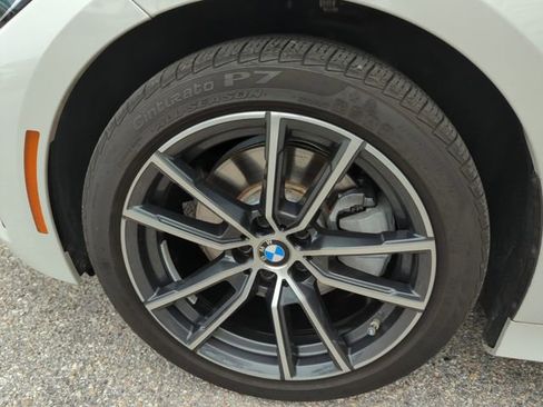 Certified 2022 BMW 330i xDrive Sedan w/ Convenience Package image 36