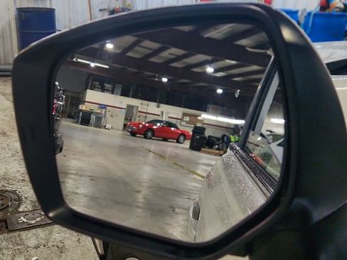 Used 2017 Subaru Forester 2.5i Limited image 10