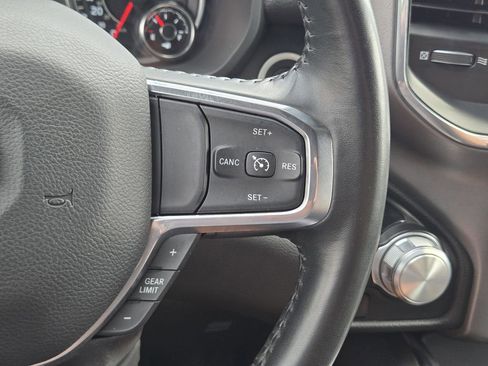 Used 2024 RAM 1500 Laramie RWD image 28