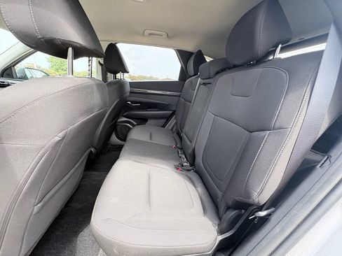 Used 2022 Hyundai Tucson SEL FWD image 7