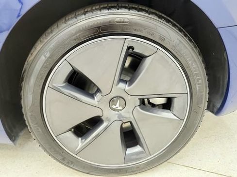 Used 2023 Tesla Model 3 Standard Range RWD image 75
