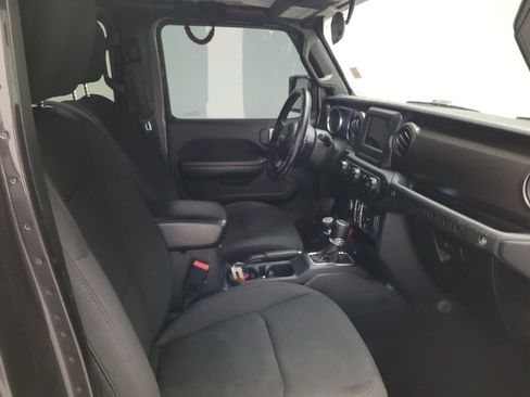 Used 2018 Jeep Wrangler Unlimited Sport S AWD/4WD image 21