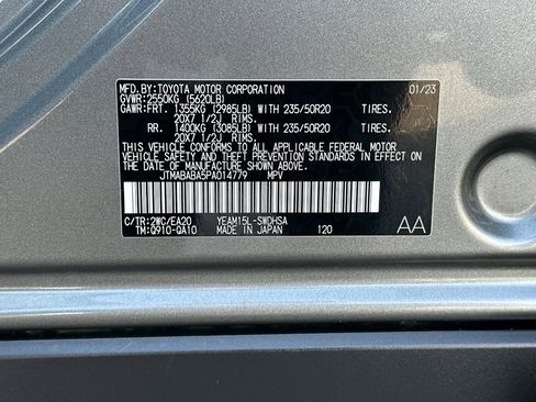 Used 2023 Subaru Solterra AWD image 31