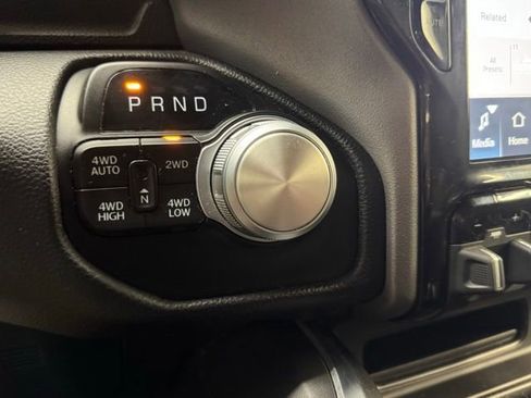 Used 2022 RAM 1500 Laramie image 25