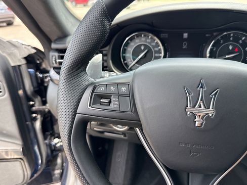 Certified 2023 Maserati Quattroporte Modena RWD image 19