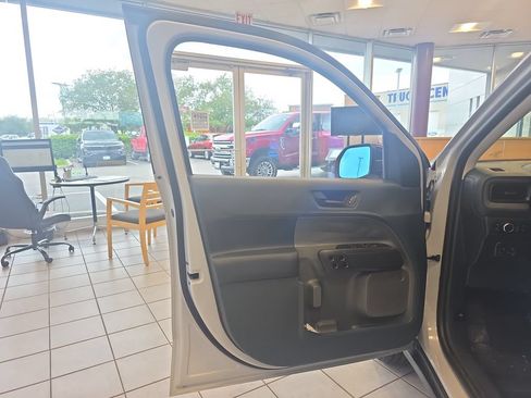 New 2025 Ford Maverick XLT w/ Equipment Group 301A AWD/4WD image 15