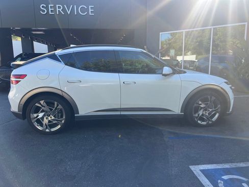 Used 2023 Genesis GV60 Performance AWD/4WD image 7