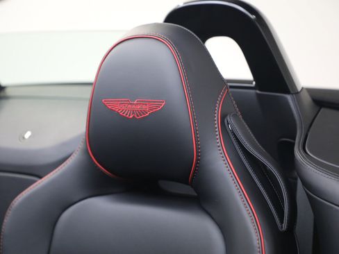 New 2026 Aston Martin V8 Vantage Roadster RWD image 33