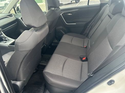 Certified 2025 Toyota RAV4 XLE w/ Convenience Package image 28