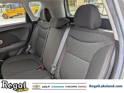 Used 2017 Kia Soul w/ Convenience Package image 14