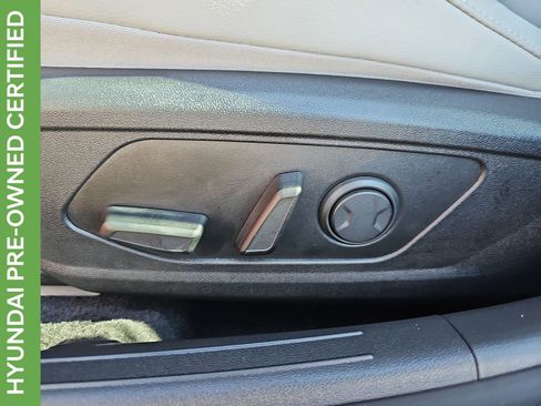 Certified 2025 Hyundai Elantra Limited image 35
