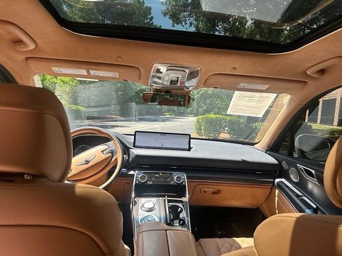 Used 2024 Genesis GV80 3.5T w/ Prestige Package AWD/4WD image 9