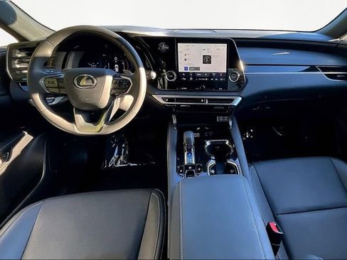 Used 2025 Lexus RX 350 FWD image 7