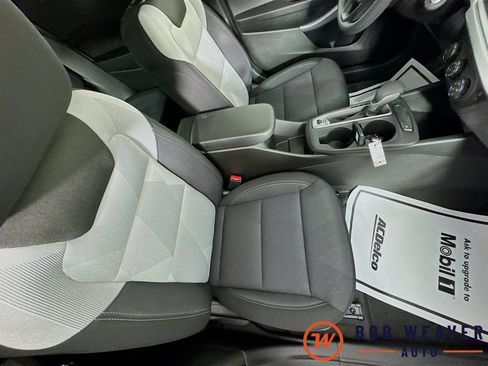 New 2026 Chevrolet Trax LS w/ LS Convenience Package FWD image 33