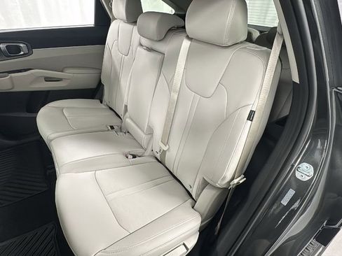 New 2026 Kia Sorento EX AWD/4WD image 12