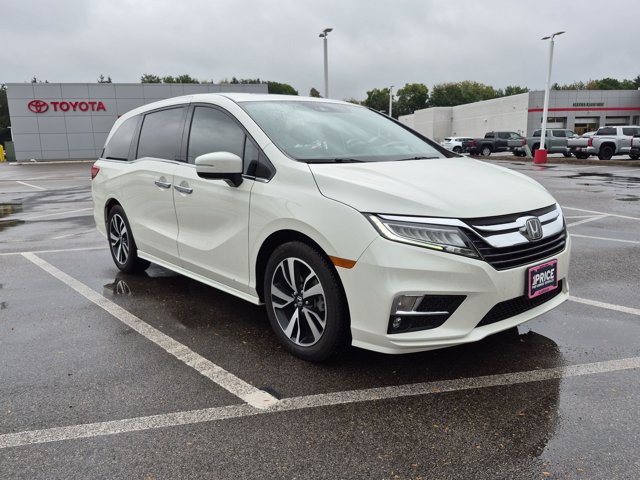 Used 2019 Honda Odyssey Elite image 3