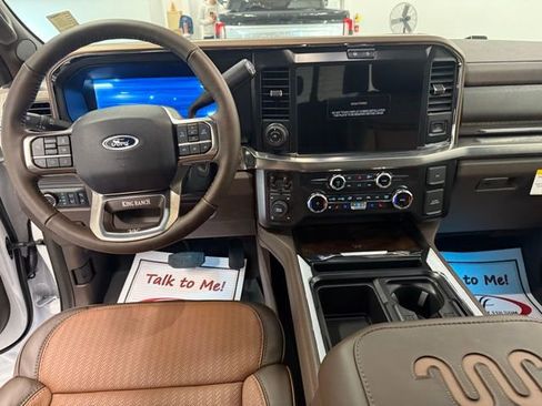 New 2026 Ford F250 4x4 Crew Cab Super Duty image 16