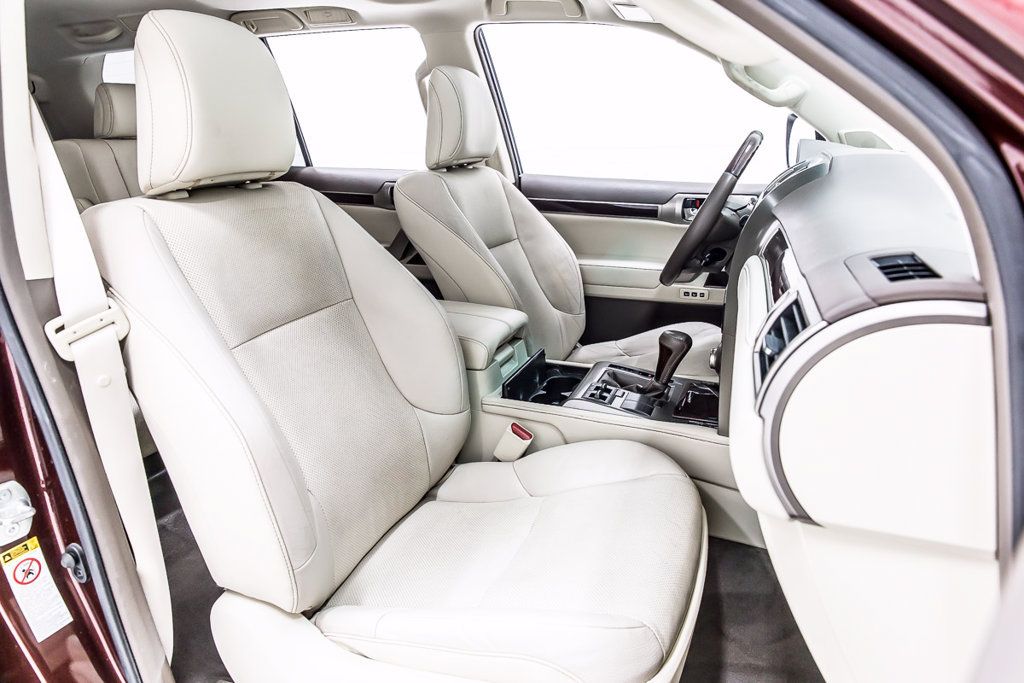 Used 2019 Lexus GX 460 Premium AWD/4WD image 32